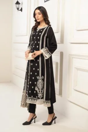 Mariab Black Embroidered Cotton Jacquard Suit Mbdw-Ef24117Bw