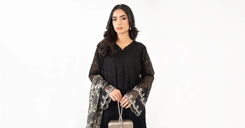 Luxury Pret Black Bomber Chiffon Embroidered Suit Mbdw-Mn24110Bw