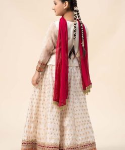 Mariab Kids Off-White Embroidered Skirt Suit Mbks-W2405Ow 7 Mks W2405Offwhitea Imanistudio.com