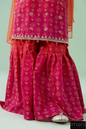 Mariab Kids Fuchsia Pink Embroidered Lawn Suit Mbkd-Ef2518Fp 11 Mkd Ea2518Pinkd Imanistudio.com