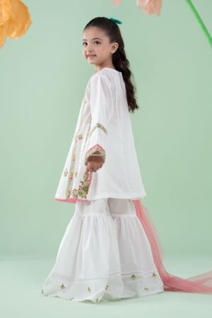 Mkd Ea2542Whitea Imanistudio.com