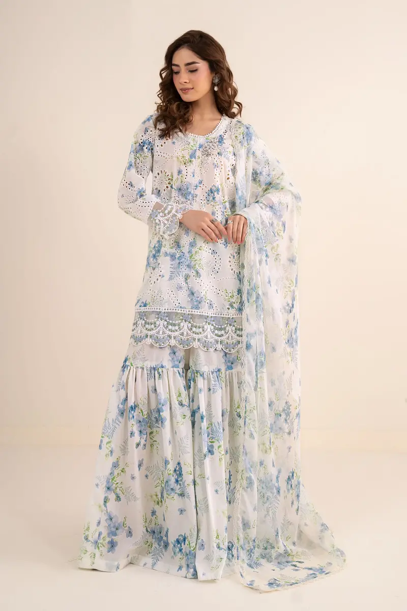 Maria.b Luxury Pret Off-White/Blue Printed &Amp; Embroidered Lawn Suit Mbdw-Ea26202Wb 1 Maria.b Luxury Pret Off-White/Blue Printed &Amp; Embroidered Lawn Suit Mbdw-Ea26202Wb