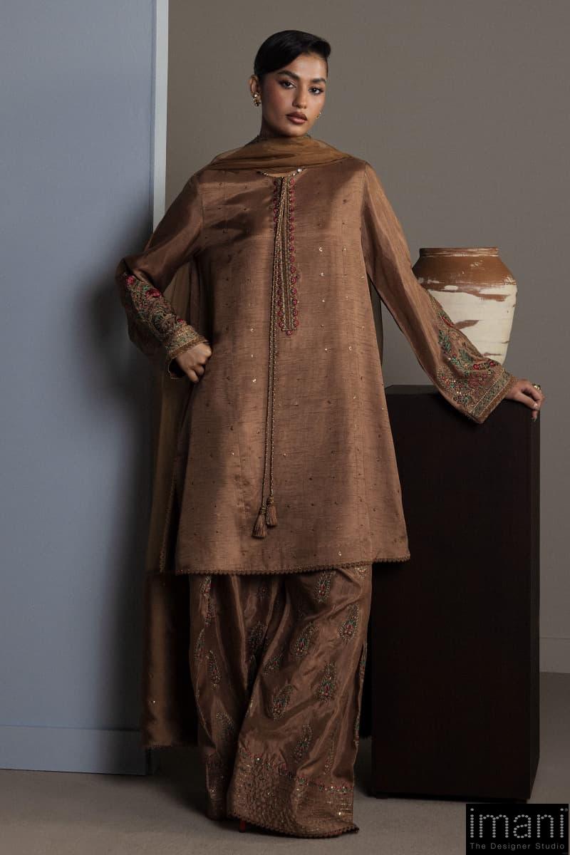 3Pcs Zara Shahjahan Brown Korean Silk Kahvaan Suit Zszr-F0643Bk 1 3Pcs Zara Shahjahan Brown Korean Silk Kahvaan Suit Zszr-F0643Bk