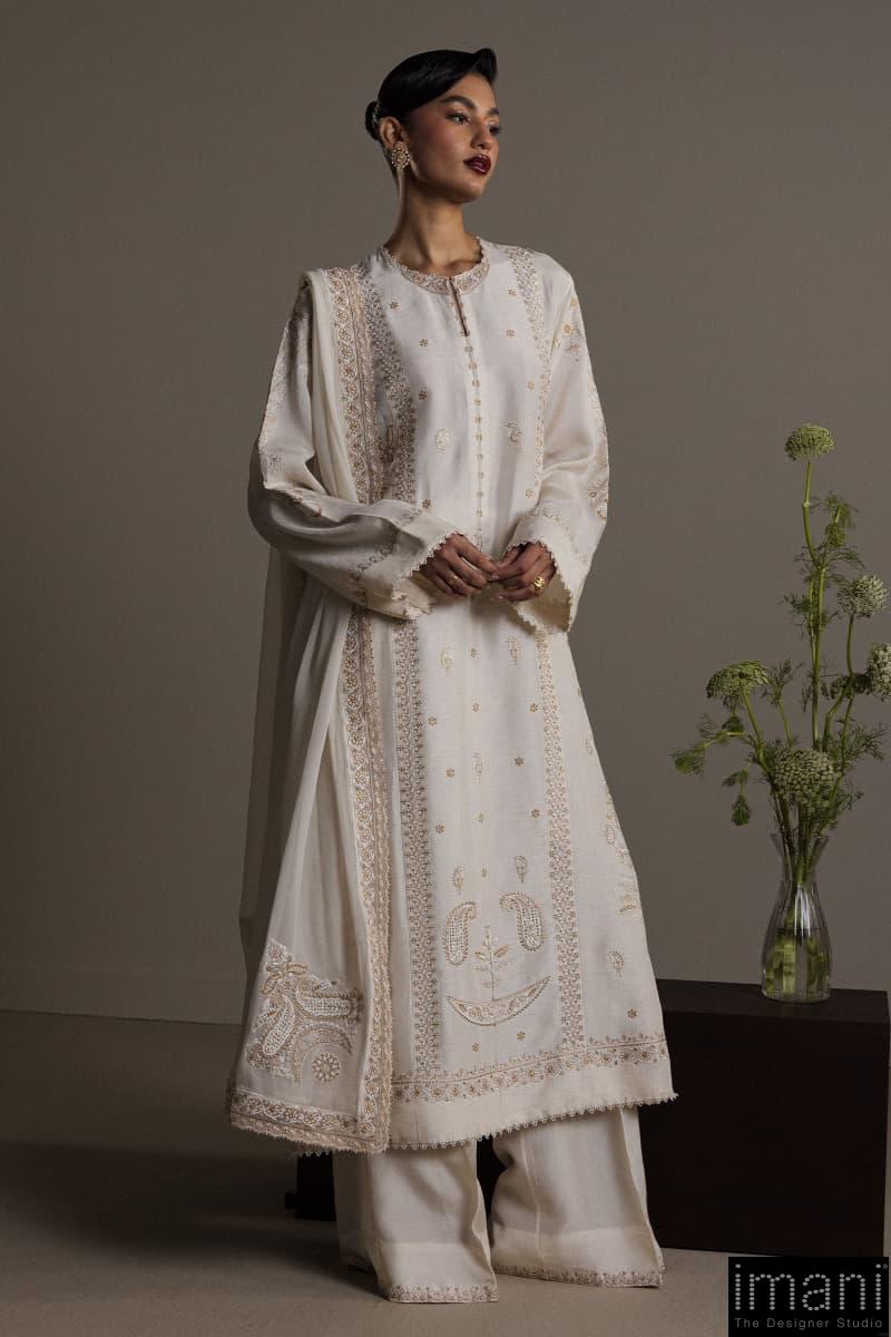 3Pcs Zara Shahjahan Off-White Korean Silk Safa Suit Zszr-F0640Ws 1 3Pcs Zara Shahjahan Off-White Korean Silk Safa Suit Zszr-F0640Ws