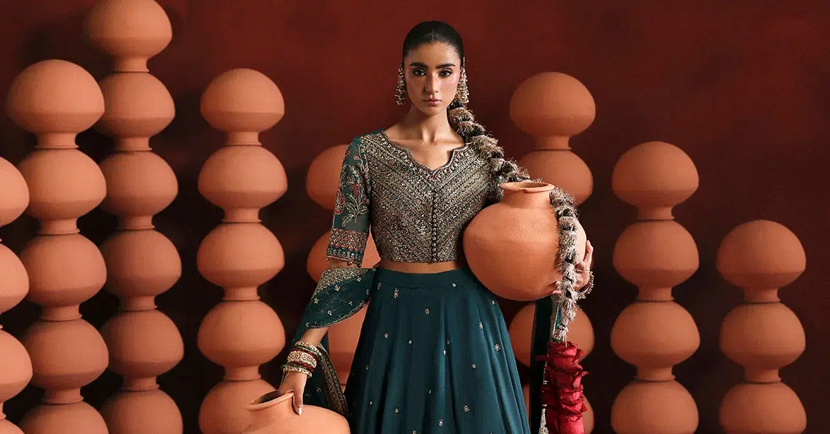 Luxury Formal Teal Embroidered Raw Silk Skirt Suit Mbsf-Aw1627Tl 3 Luxury Formal Teal Embroidered Raw Silk Skirt Suit Mbsf-Aw1627Tl - Image 3